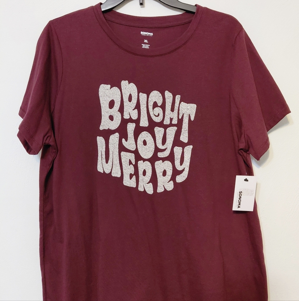 SONOMA Christmas Short Sleeve Plum Graphic Tee- XL